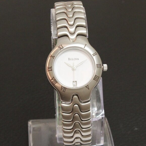 Bulova Contemporary Casual Watch Stainless Case Bracelet White Dial 25mm - Picture 3 of 11